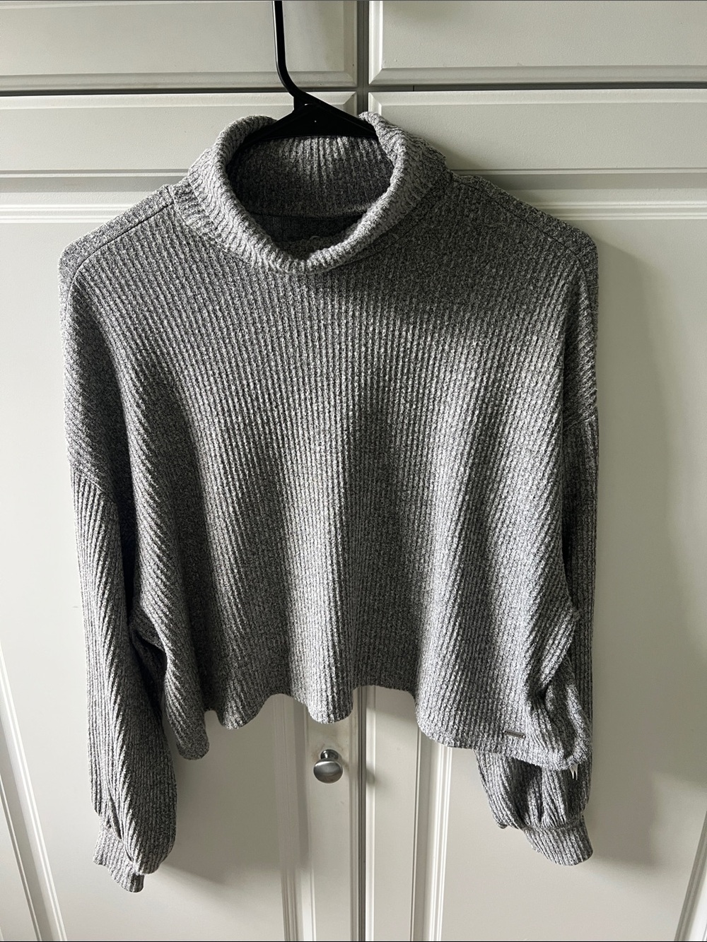 Soft Ribbed Gray Turtleneck Sweater